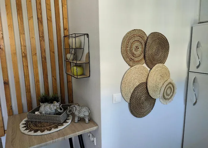 Pietra Di Luna 2 * Kriopigi